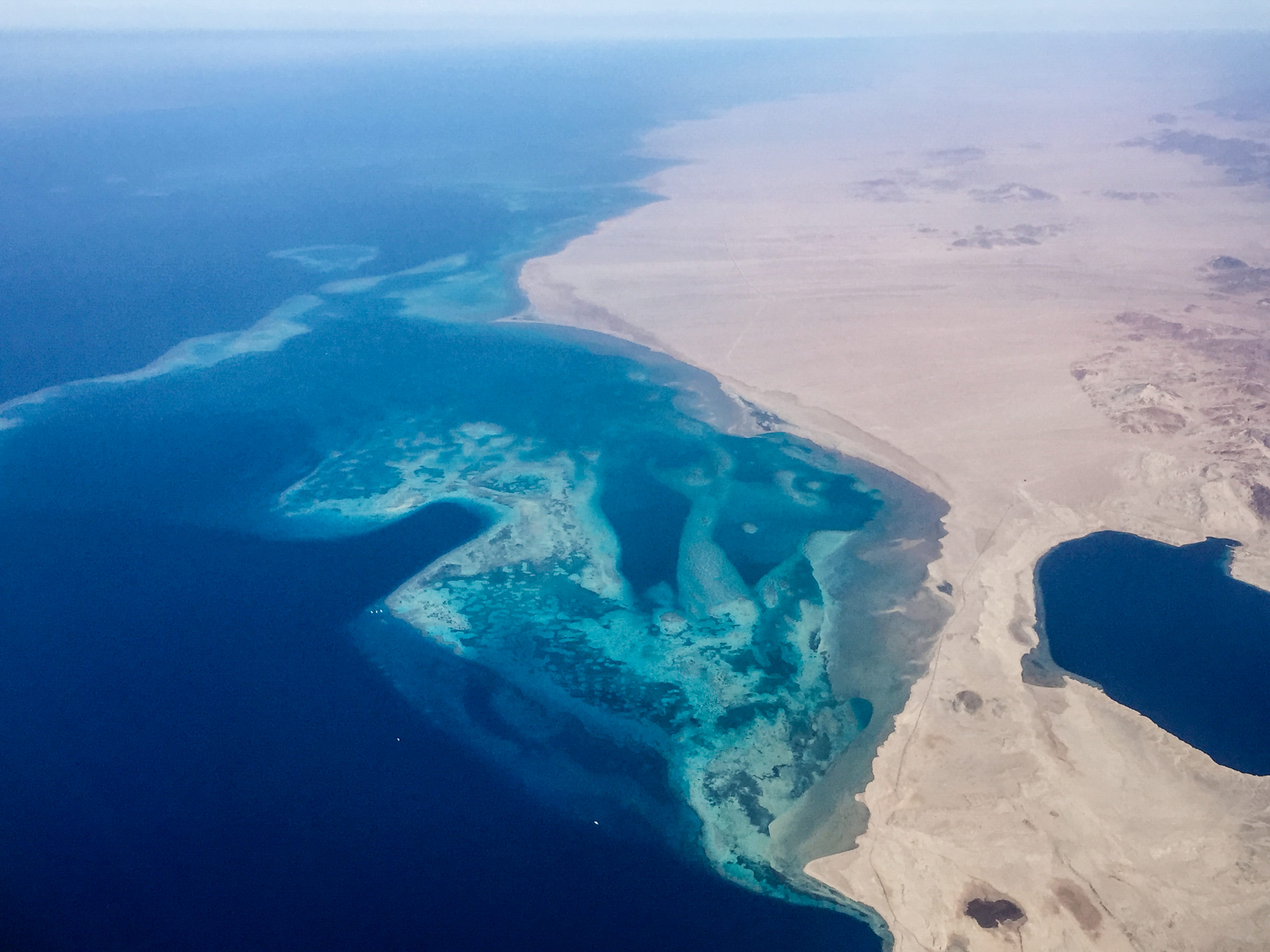 red sea view from the plane 2026 03 26 09 51 57 utc
